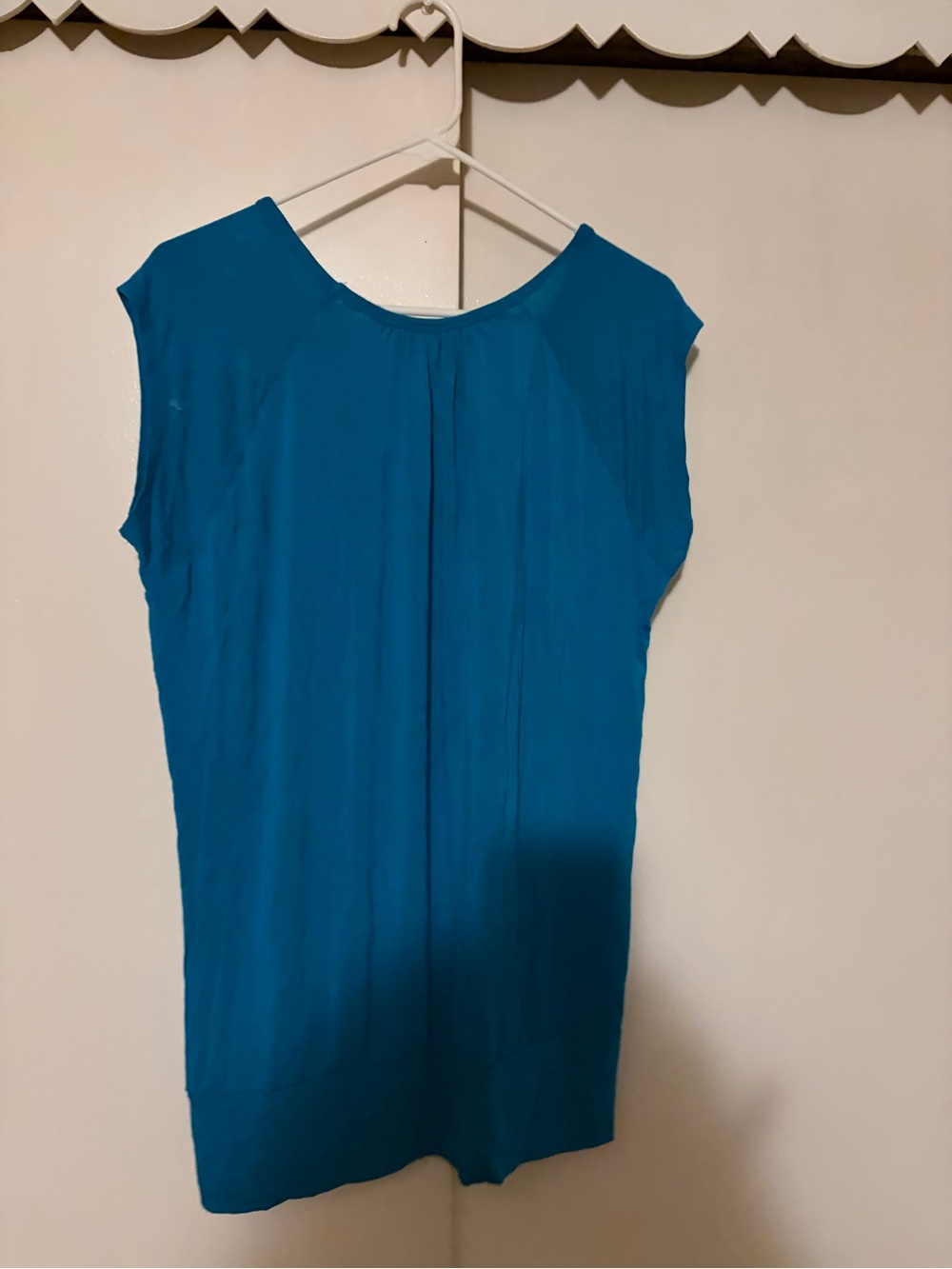 Women's Teal Sleeveless Round-Neck Tank Top